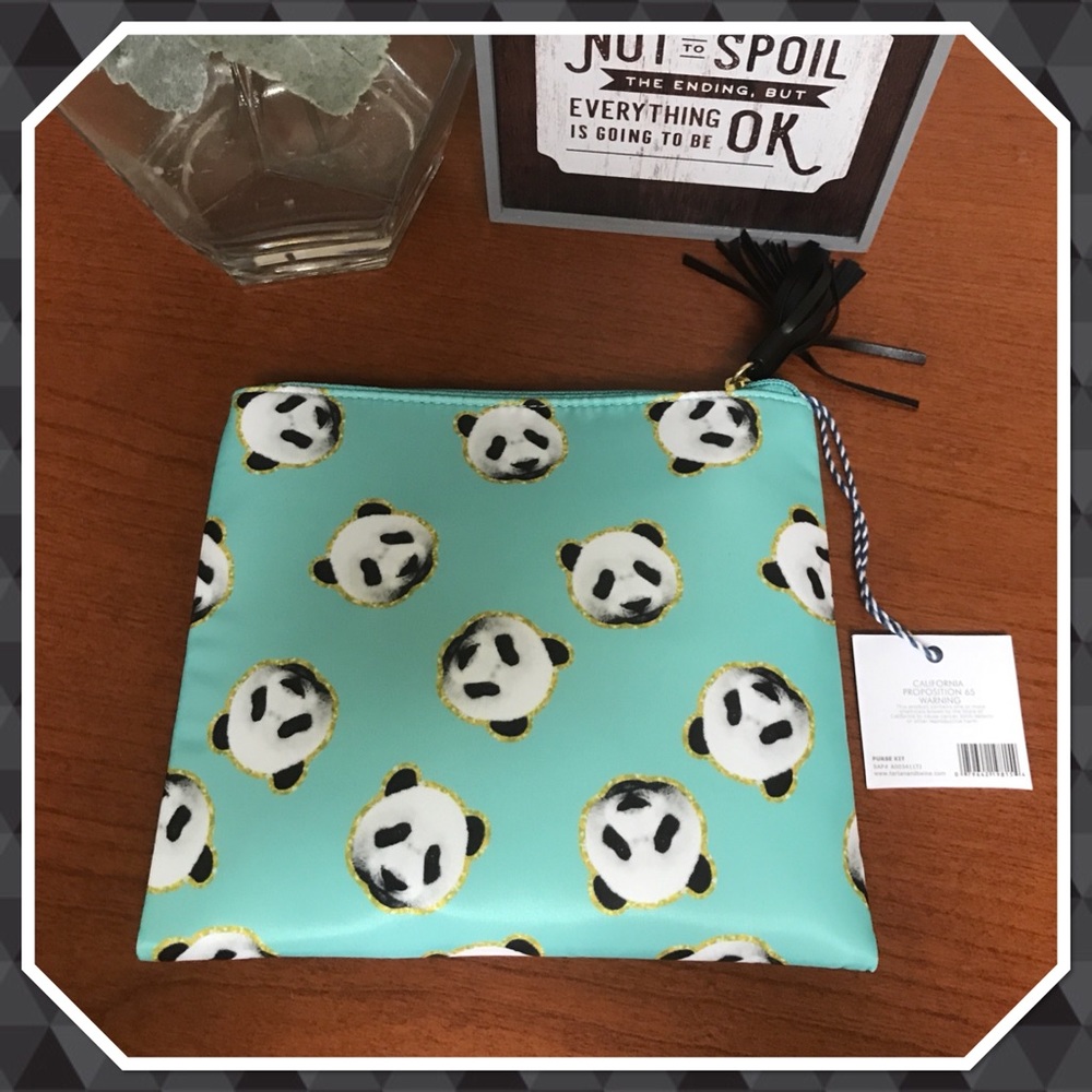 Panda Makeup Bag - Picture 2 of 5